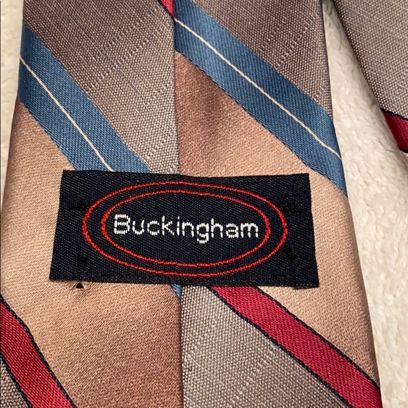 Buckingham Men’s Striped Dress Tie - Picture 3 of 3
